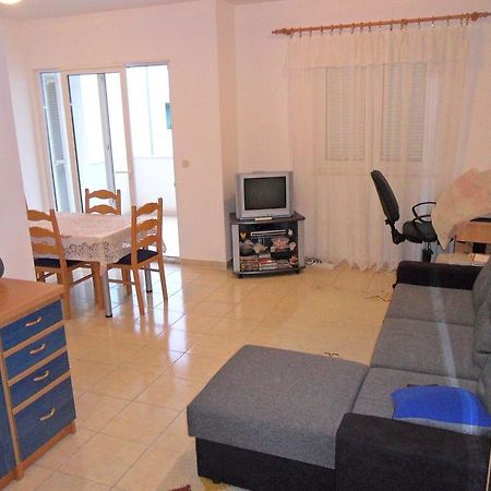 Apartment Kiko Rogoznica  Zimmer foto