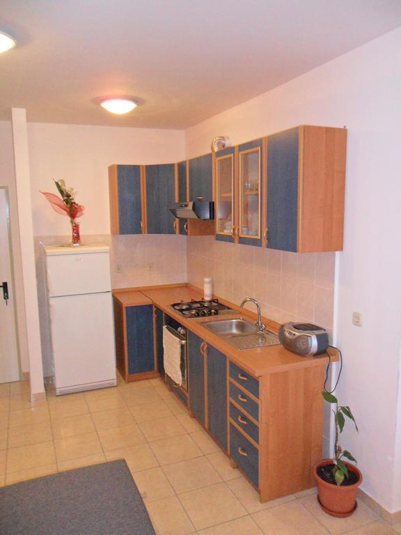 Apartment Kiko Rogoznica  Zimmer foto